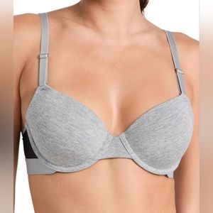 Lively All-Day T-Shirt Bra 38DD